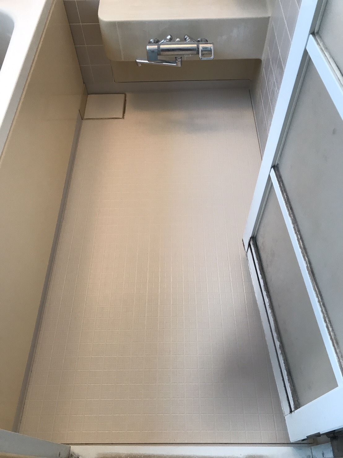 浴室床のリニューアル工事 施工後 画像